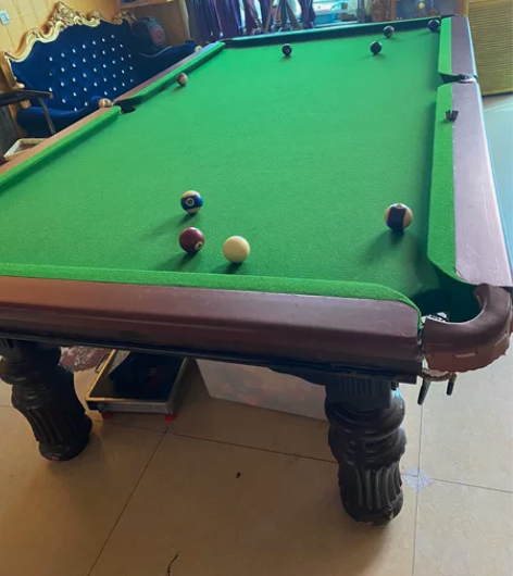 出售台球桌1400 感兴趣的话点“我想要”...
