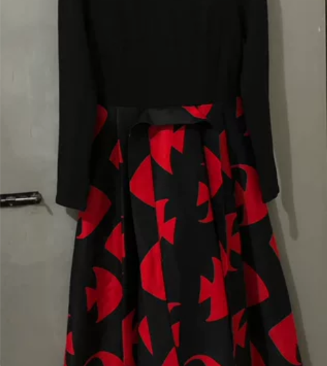 春秋款连衣裙  细节做工质量都超好的 不起...