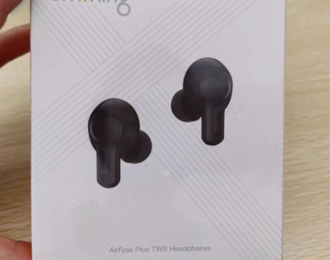 万魔1more EO002 AirFree...