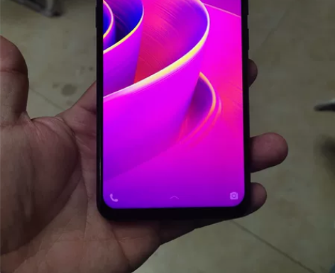 vivoz5x高配6+128g  高通骁龙...