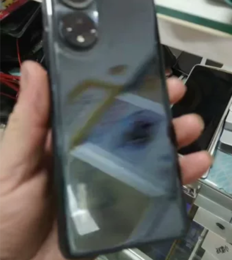 荣耀50 感兴趣的话点“我想要”和我私聊吧...