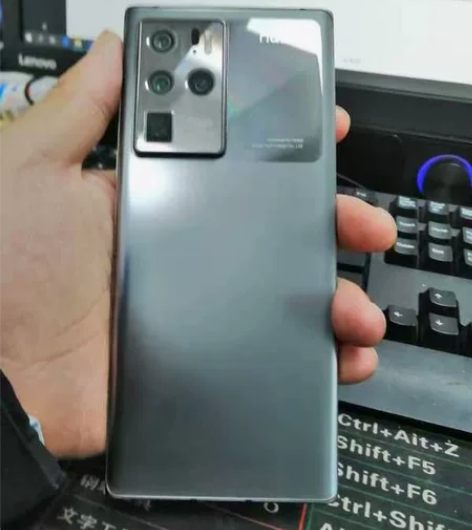 努比亚Z30PRO 12+256 9.5成...