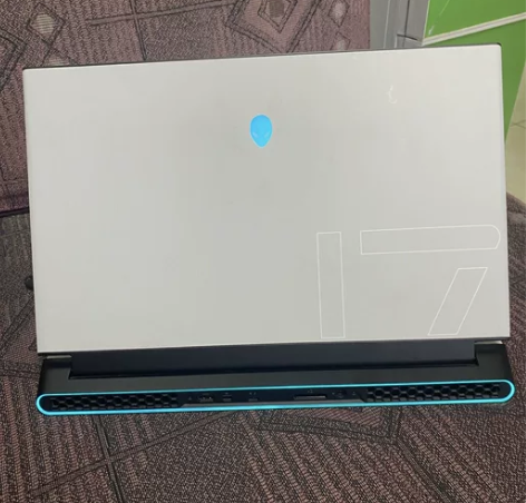 外星人M17R4 3070显卡360Hz刷...