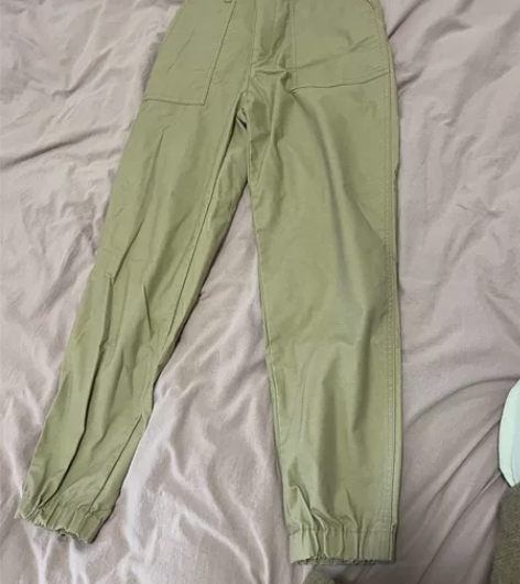 优衣库工装裤女款429205 卡其色155...