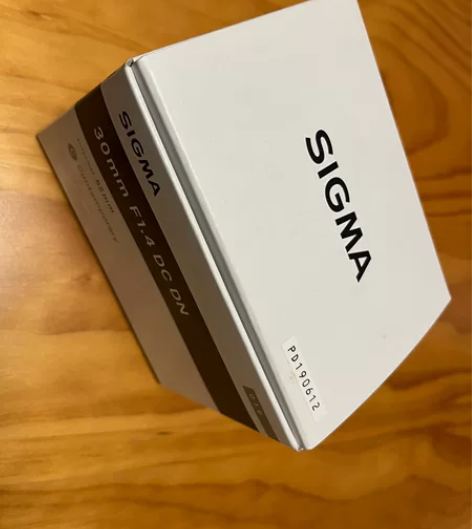 自用索尼6400配的适马30mm定焦镜头 ...