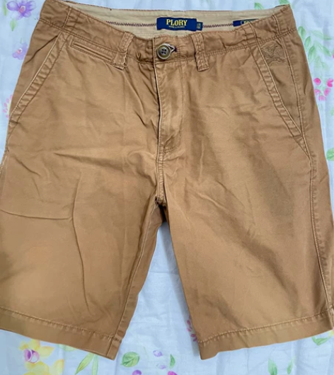 plory休闲短裤，商场购入，几乎全新未穿...