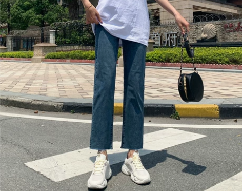 夏季直筒牛仔裤女宽松2022年新款高腰显瘦...