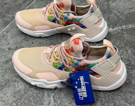 全新正品新百伦运动鞋旅游鞋40码水粉包邮喜...