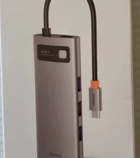 转让抽奖活动抽中的小礼品，如图三所示，所见...