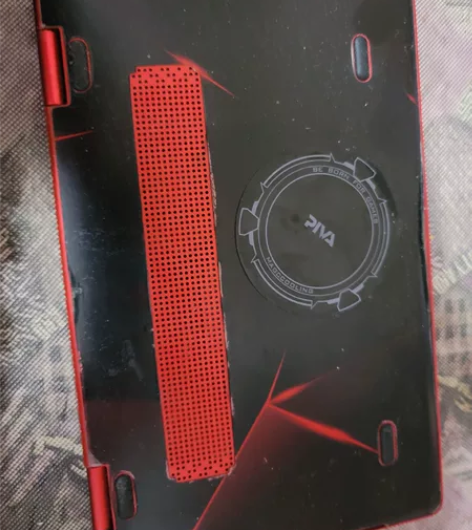 壹号本3pro,入手两年,屏幕太小,没怎么...