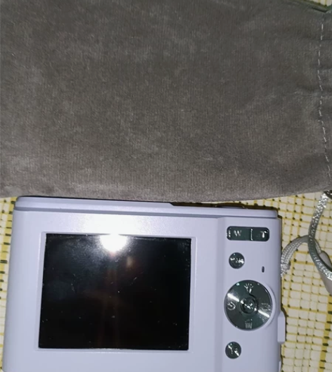 相机出售 适用于拍摄小风景，记录生活，用了...