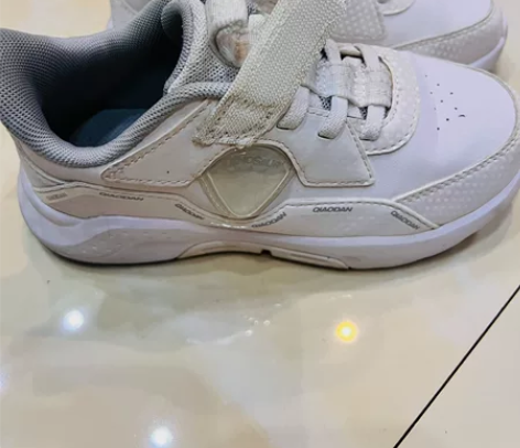 乔丹 儿童运动鞋 感兴趣的话点“我想要”和...