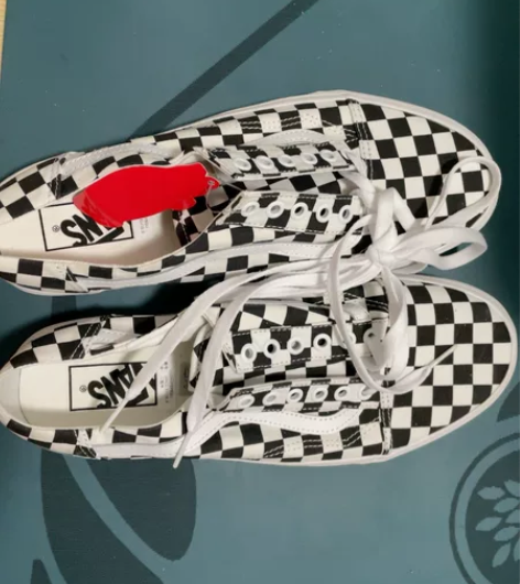 vans鞋 43码 全新 感兴趣的话点“我...