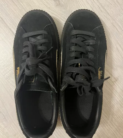 Puma蕾哈娜同款 感兴趣的话点“我想要”...