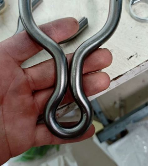 10毫米冷弯夹缝扁皮弹弓快压弹弓。反曲的长...