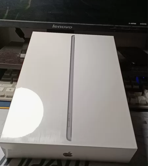 APPLE iPad 10.2英寸平板电脑...