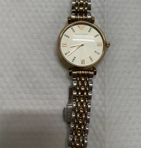 阿玛尼 手表 女士石英表 间金表带 售出不...