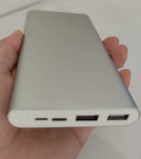 小米充电宝，10000毫安 感兴趣的话点“...