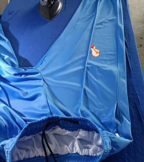 出售滑料校服裤子，欢迎购买！ 裤子单件可以...