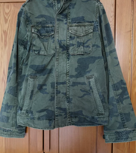 闲置一款几乎全新男迷彩服#春秋款~衣长78...