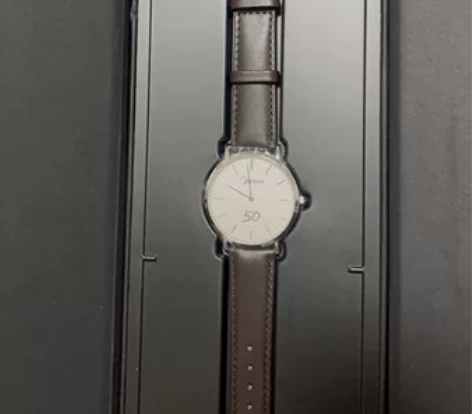 美的集团50周年庆的纪念品 飞亚达手表+定...