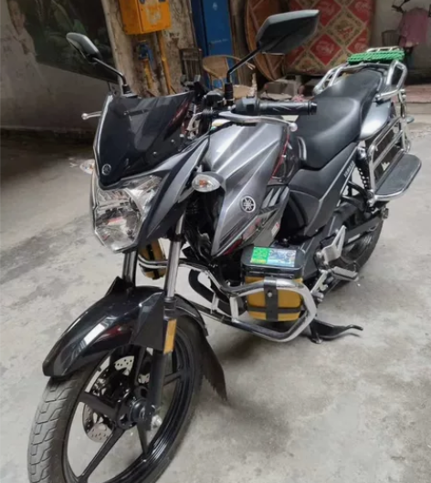 国四雅马哈飞致150，二手摩托车车况免检手...