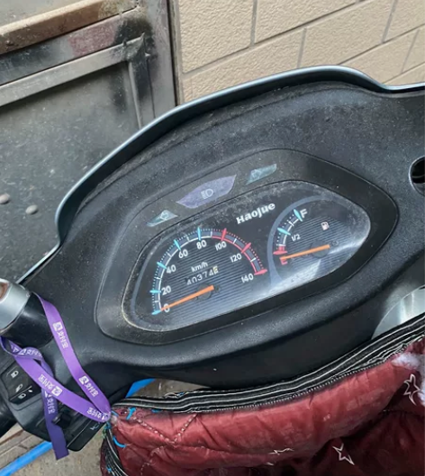 女式豪爵摩托车泉港，自提 感兴趣的话点“我...