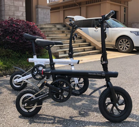 全车铝合金车架，整车重量14.5KG，前1...
