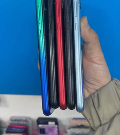 华为畅享10 4128g，内爆，无锁，测好...