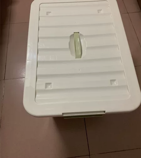 储物箱,带轮子,用来装衣服的,高38×宽3...