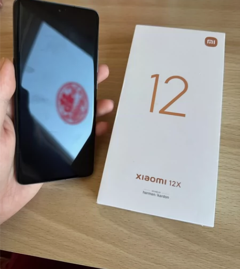 小米12x   12+256顶配 没有一点...
