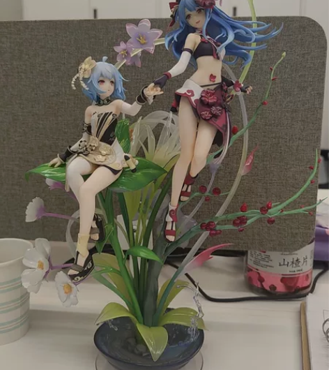 2233娘朝花夕拾带展示盒展示盒带顶灯 感...