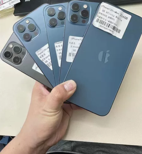 出售几台闲置苹果12Promax 有锁 2...
