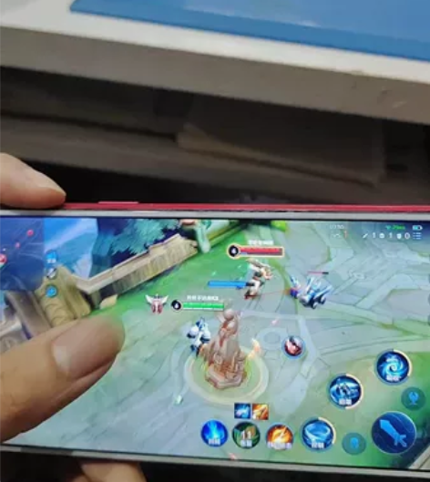 oppo a83   3+32内存，可以打...