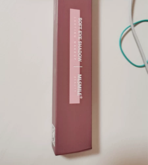 键盘眼影眼线品牌巨闪粉珠光哑光亮片防水超大...