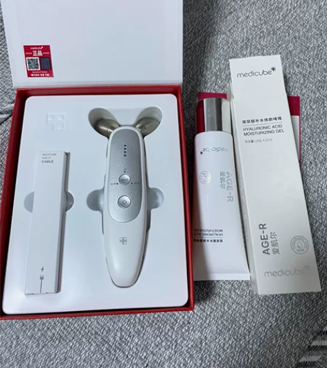 Medicube韩国爱肌尔提拉美容仪 品牌...
