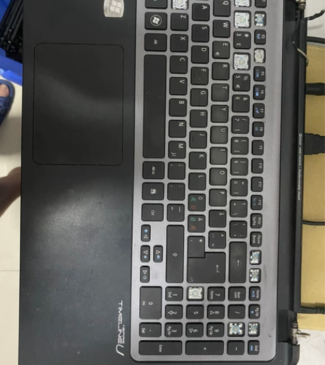 宏基笔记本 acer m3 581T 下半...