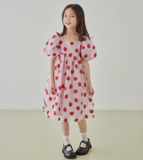 全新正品棵初连衣裙22夏季草莓网纱公主裙儿...