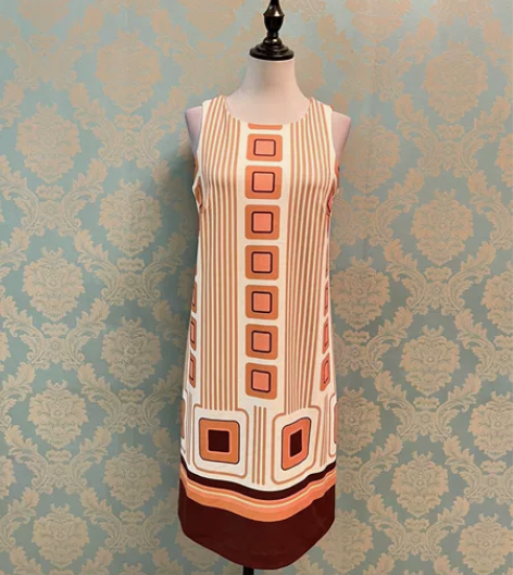 棉质复古风圆领无袖艺术图案舒服透气素雅连衣...