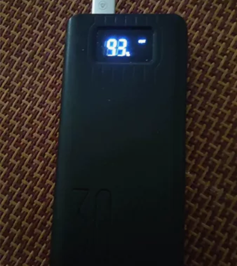 罗马仕充电宝超大容量 感兴趣的话点“我想要...