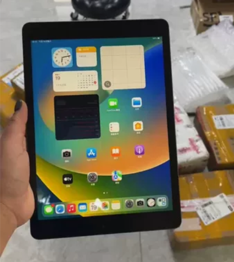 忍痛出 个人原因便宜卖二手平板 iPad5...