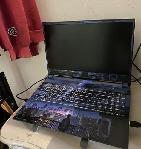 自用神舟战神Z8笔记本，酷睿I5 1020...