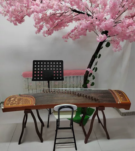 出租古筝练琴房,每小时20元,不足一小时按...