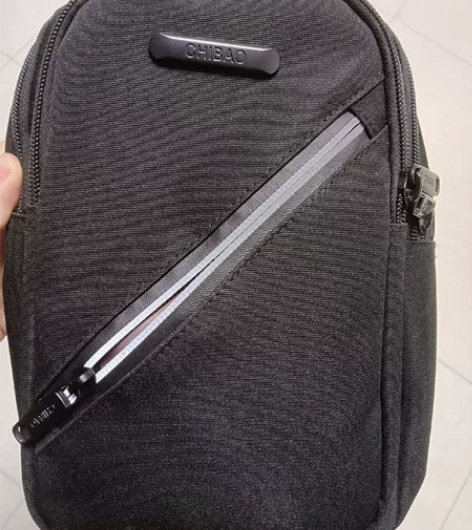 出CHIBAO单肩包男士 买来就闲置了,一...