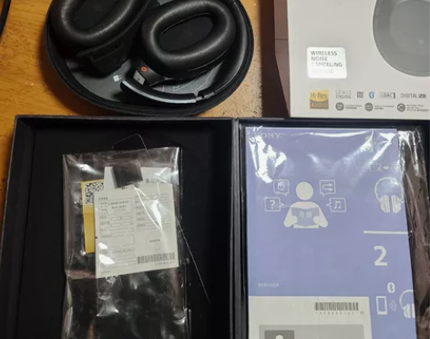 Sony mdr1000x耳机转卖，九成新...