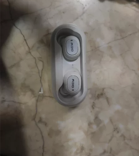 qcy蓝牙无线耳机 白色