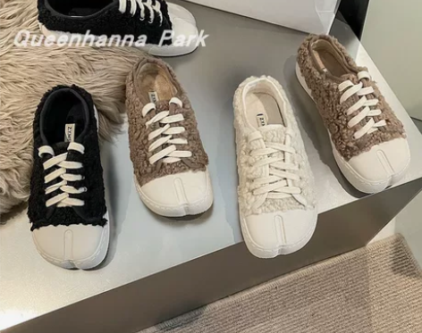 秋冬韩版休闲分脚趾系带羊羔毛单鞋女复古小众...