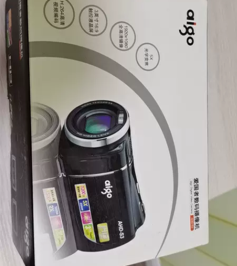 产品名称：爱国者数码摄像机 产品型号；AH...