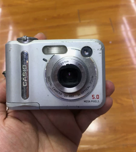 卡西欧r51数码相机 卡西欧QV-R51卡...