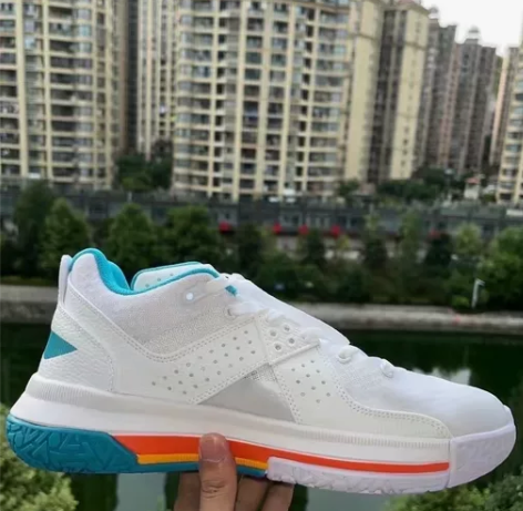 李宁韦德之道5，减震篮球专业比赛鞋，标准白...